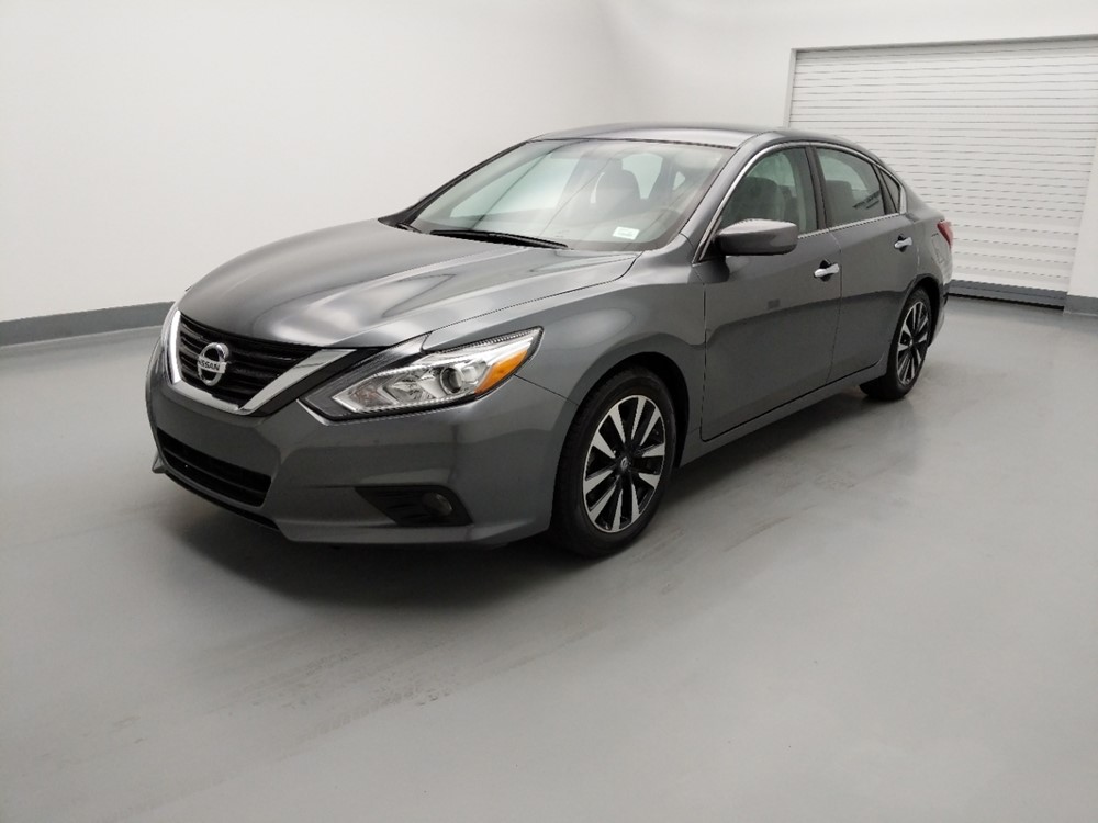 Used 2018 Nissan Altima Driver Front Bumper