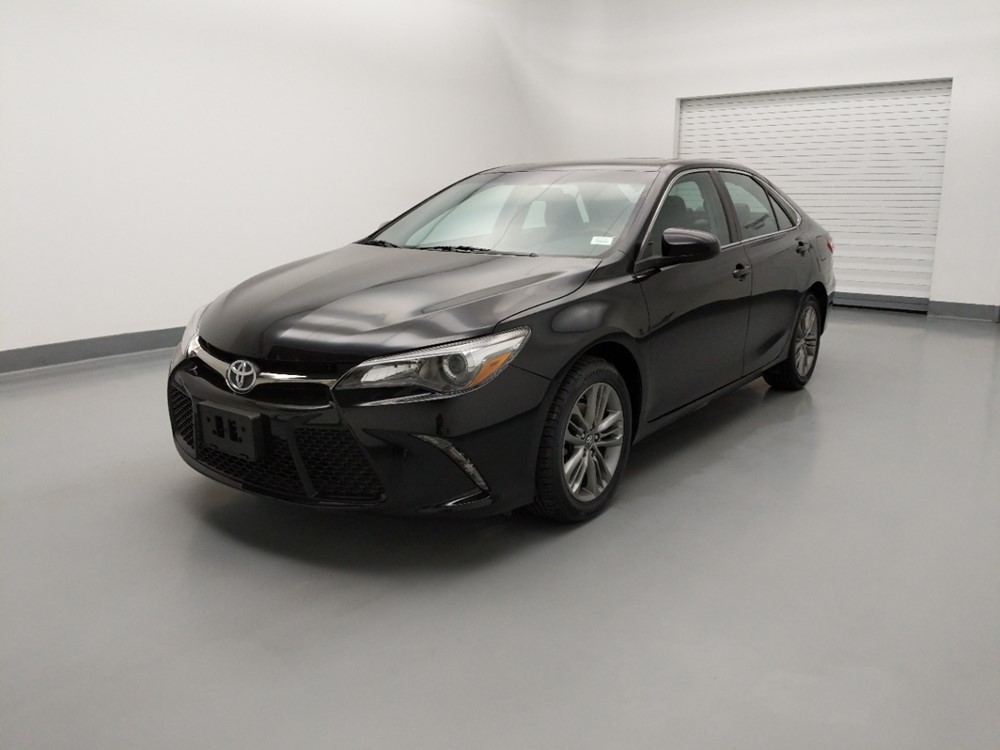 Used 2017 Toyota Camry Driver Front Bumper