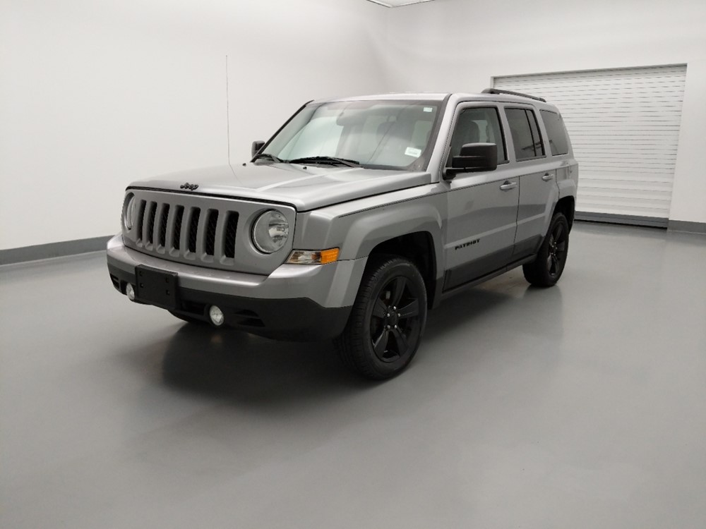 Used 2015 Jeep Patriot Driver Front Bumper