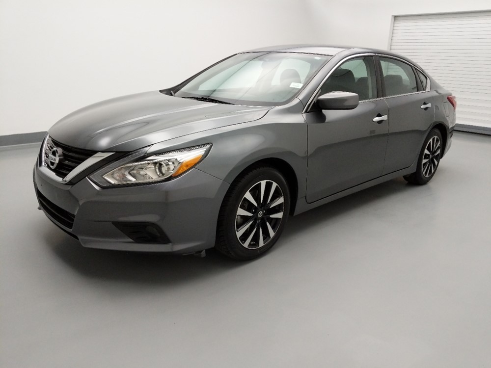 Used 2018 Nissan Altima Driver Front Bumper