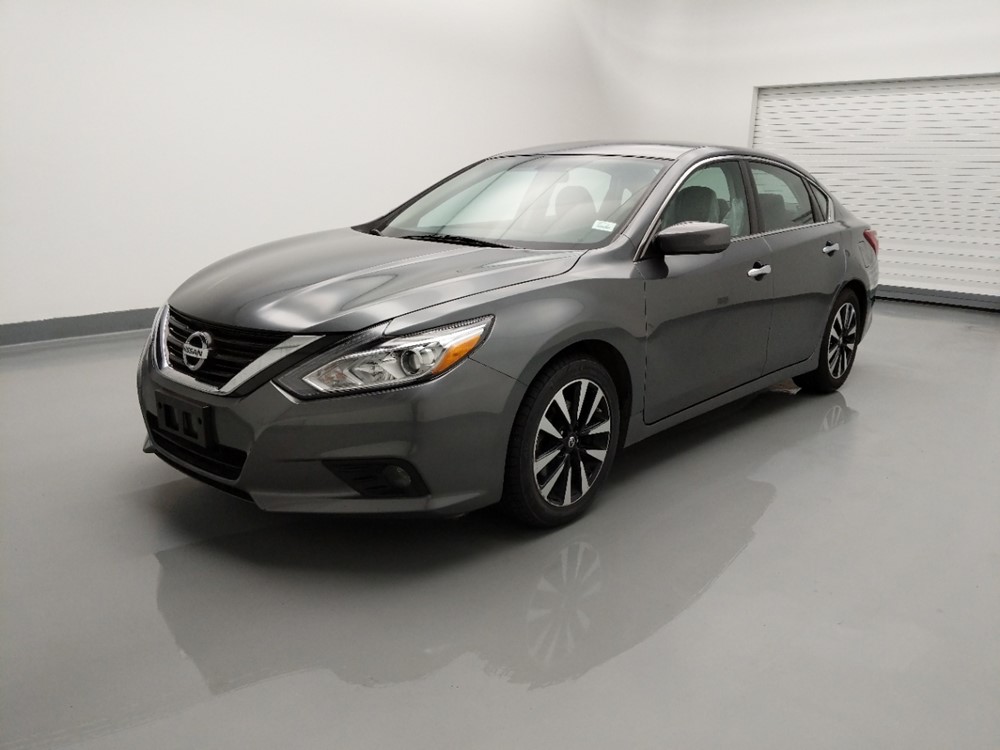Used 2018 Nissan Altima Driver Front Bumper