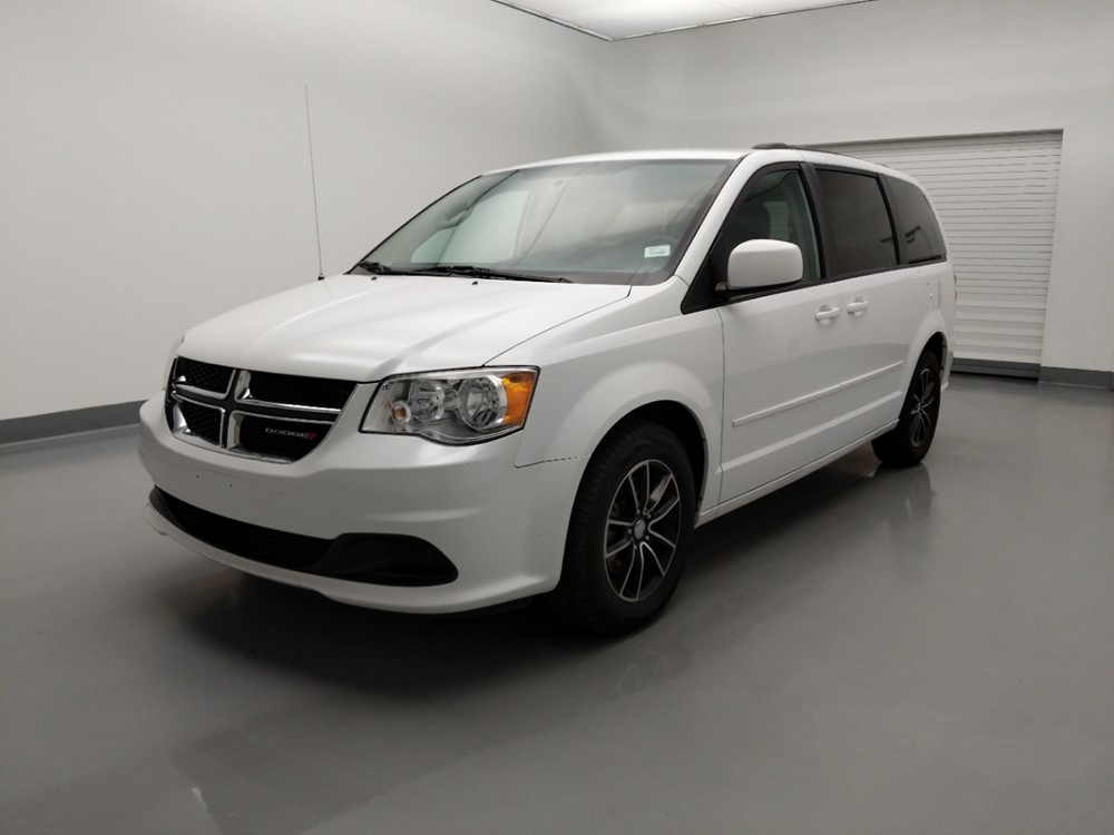 Used 2015 Dodge Grand Caravan Driver Front Bumper