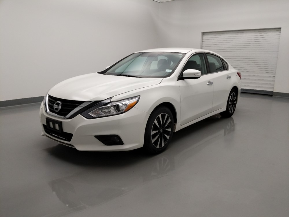 Used 2018 Nissan Altima Driver Front Bumper