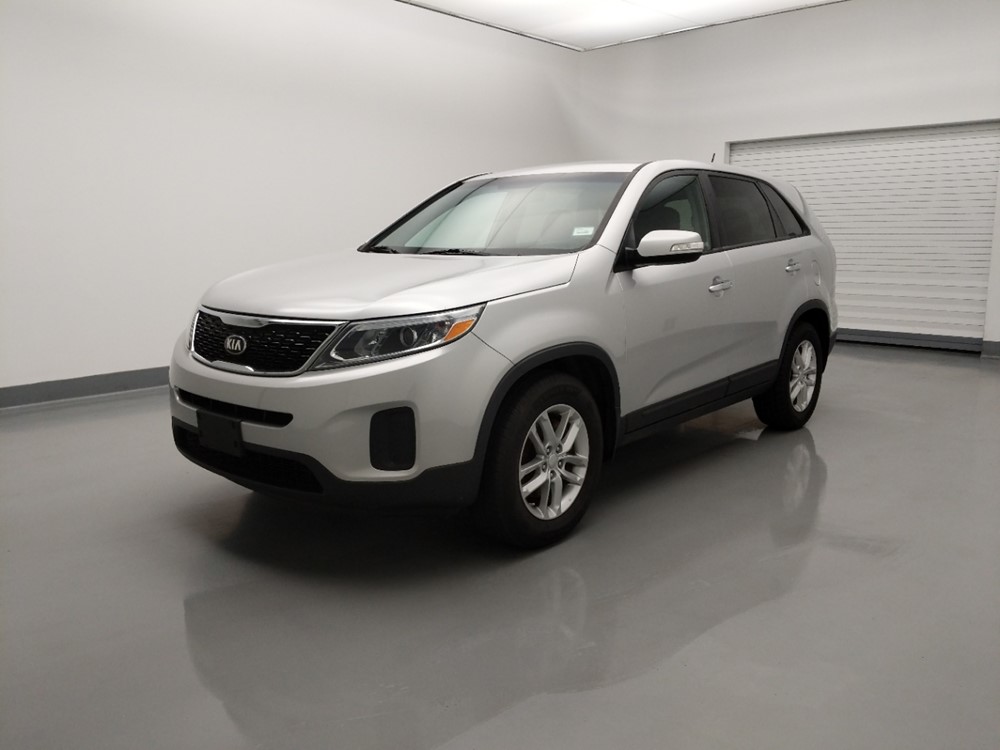 Used 2015 Kia Sorento Driver Front Bumper