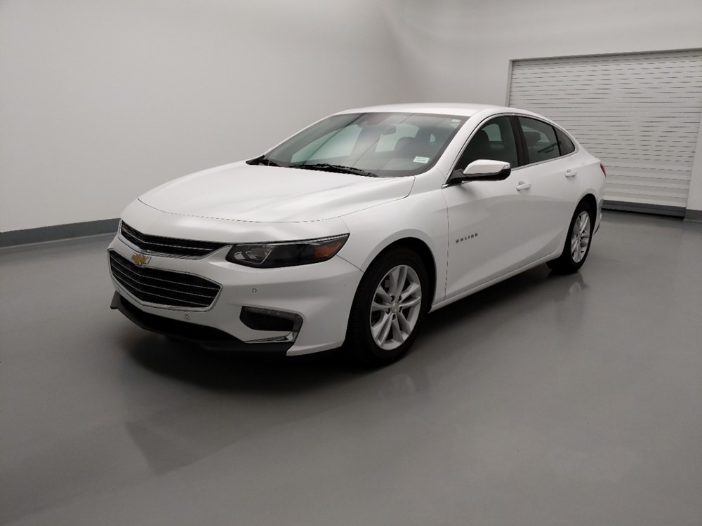 Used 2017 Chevrolet Malibu Driver Front Bumper