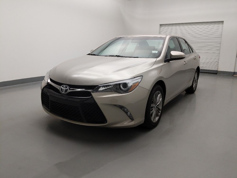 Used 2017 Toyota Camry Driver Front Bumper
