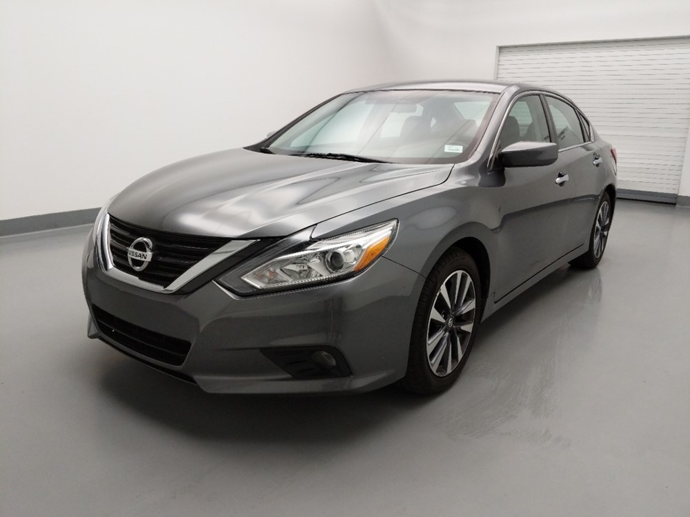 Used 2017 Nissan Altima Driver Front Bumper