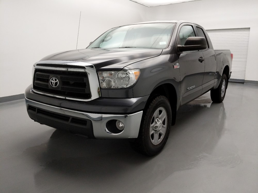 Used 2013 Toyota Tundra Driver Front Bumper