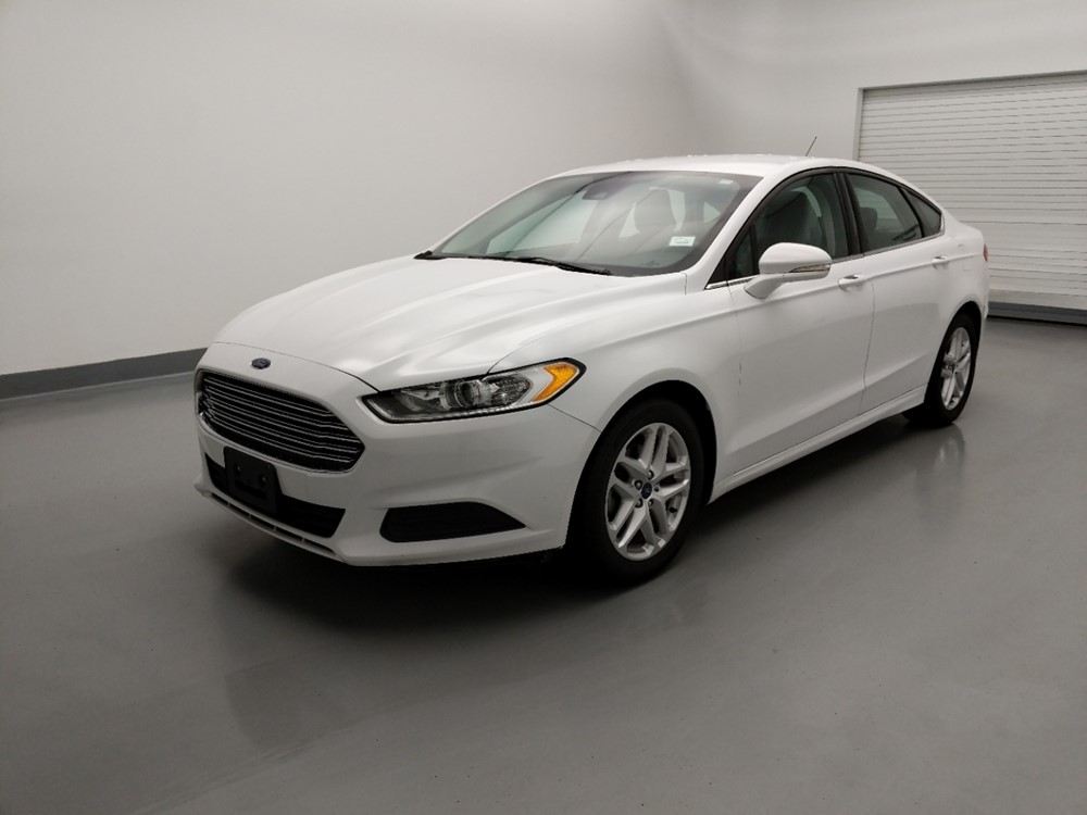 Used 2016 Ford Fusion Driver Front Bumper