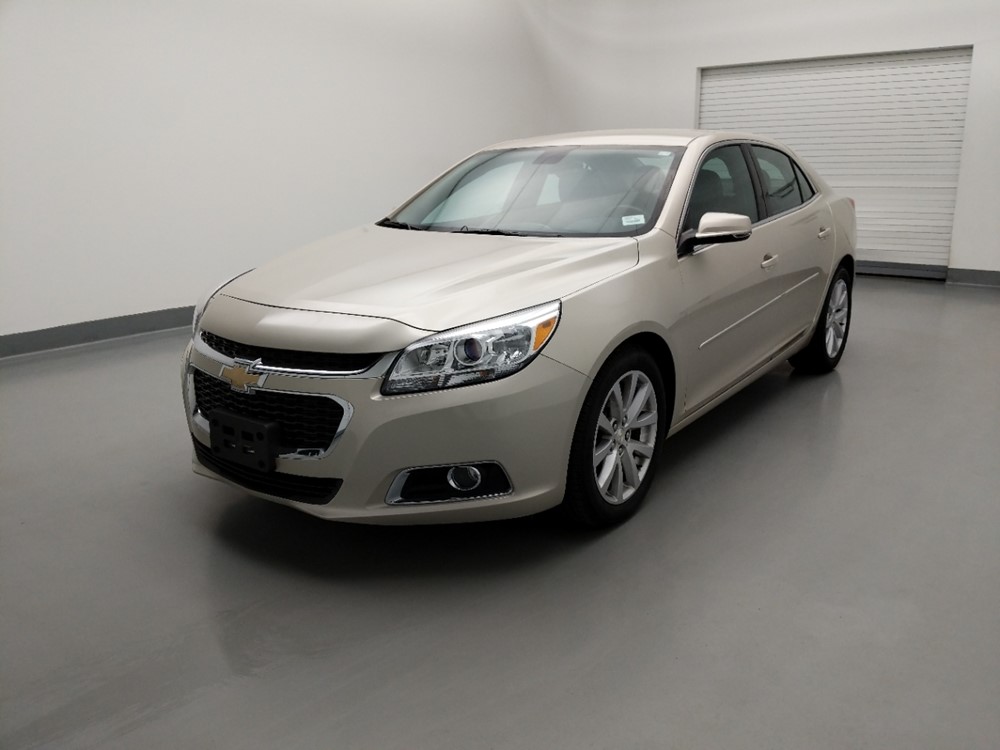 Used 2015 Chevrolet Malibu Driver Front Bumper