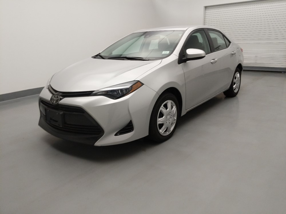Used 2018 Toyota Corolla Driver Front Bumper