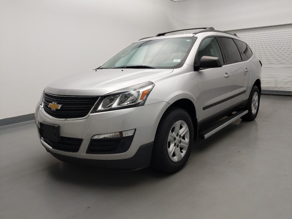 Used 2017 Chevrolet Traverse Driver Front Bumper
