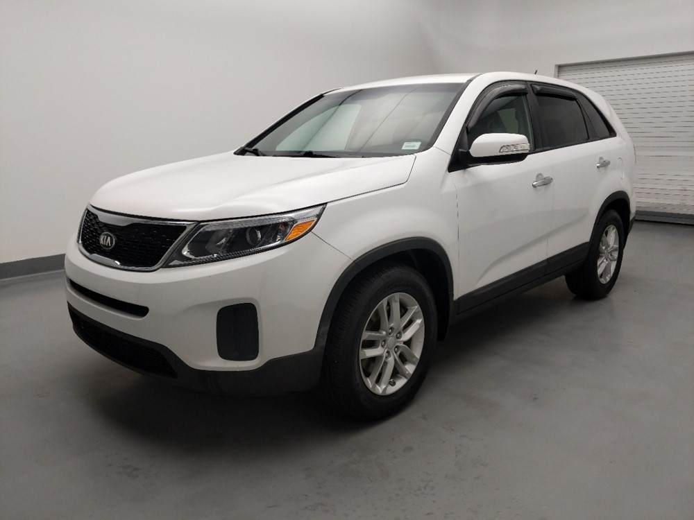 Used 2014 Kia Sorento Driver Front Bumper