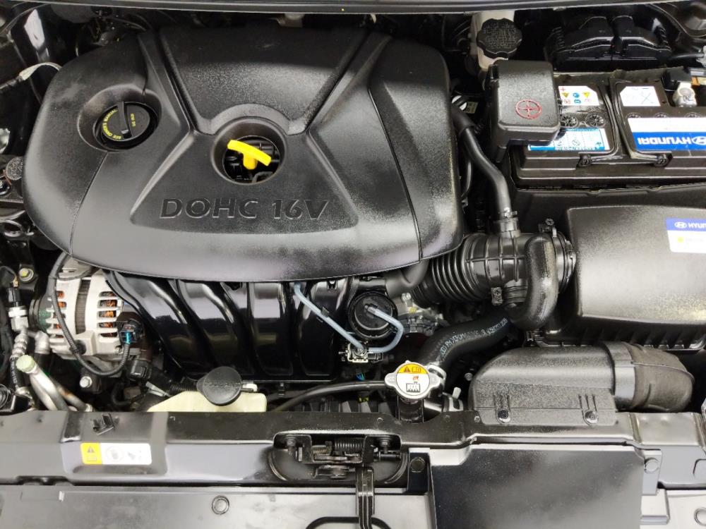 2016 Hyundai Elantra - Engine