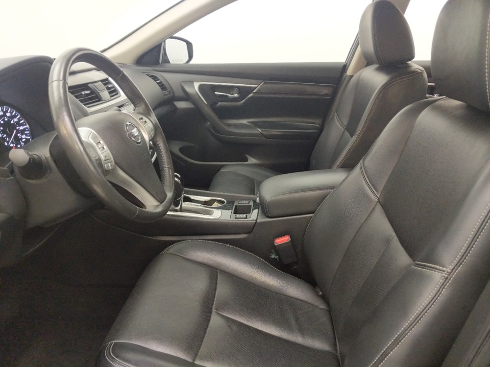 2017 Nissan Altima - Driver Front Seat