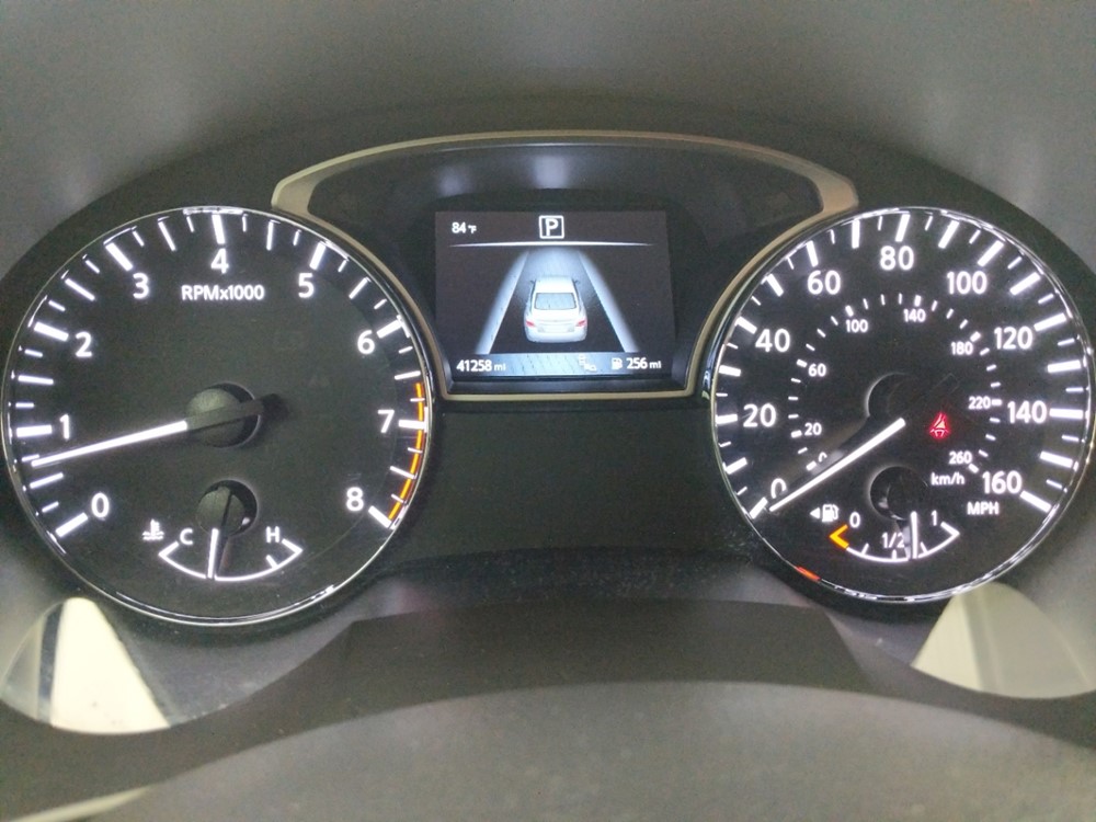 2017 Nissan Altima - Odometer Close Up