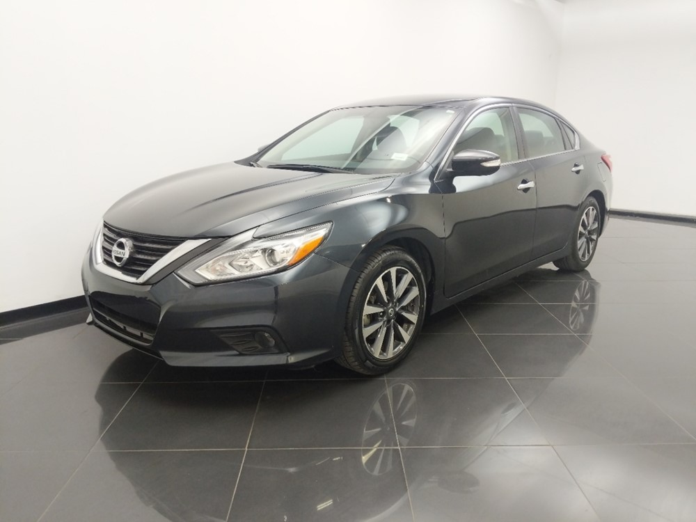 2017 Nissan Altima - Driver Front Bumper