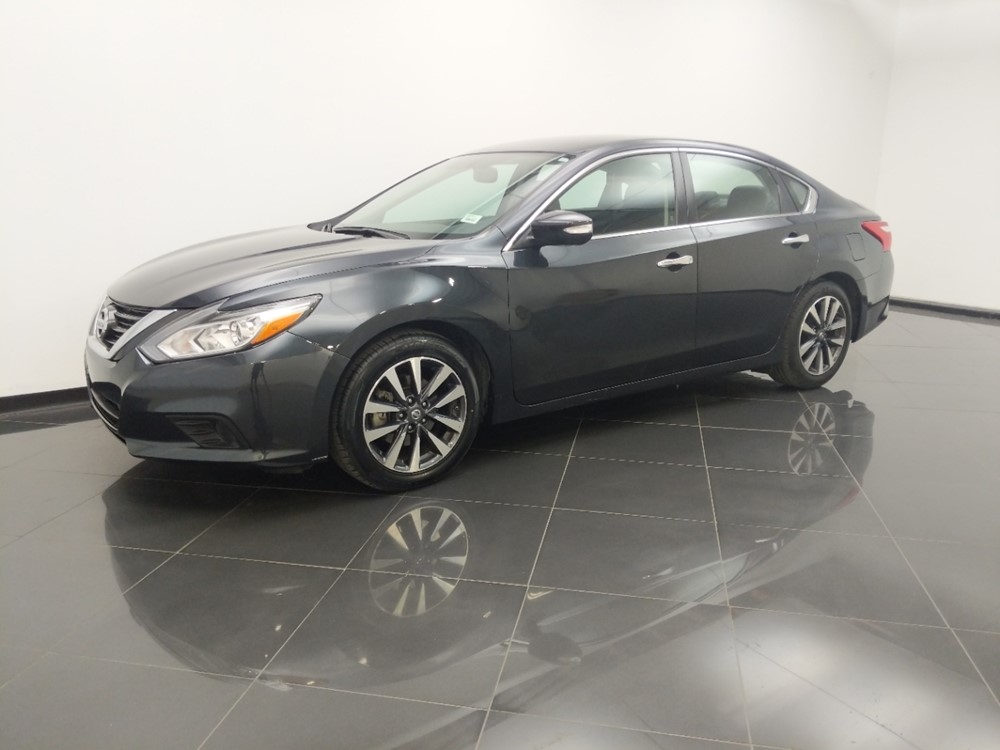 2017 Nissan Altima - Driver Front Side