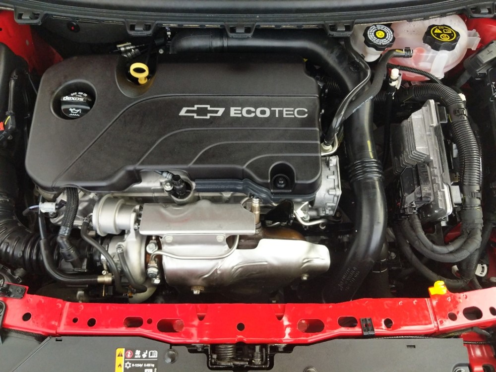 2018 Chevrolet Cruze - Engine
