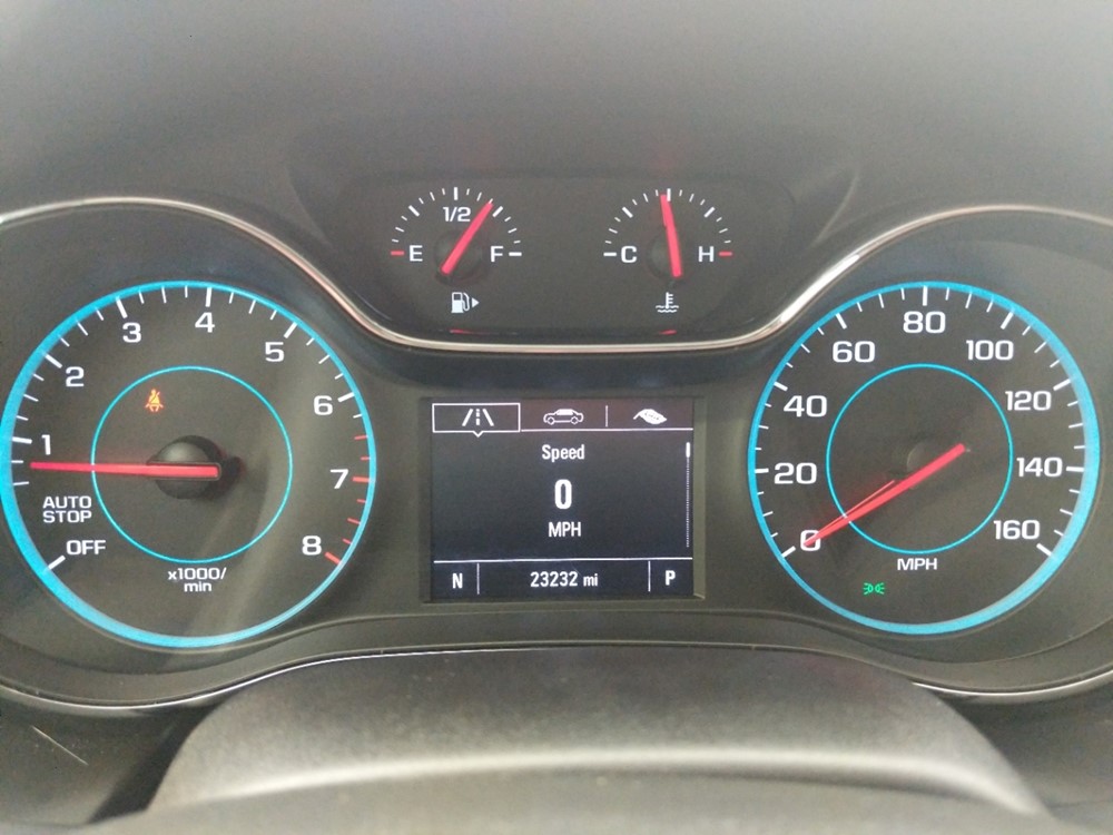 2018 Chevrolet Cruze - Odometer Close Up