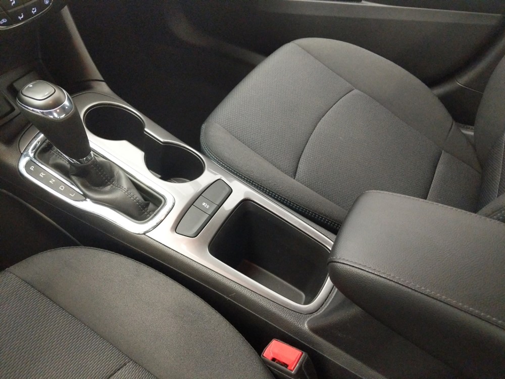 2018 Chevrolet Cruze - Center Console/Cup Holders