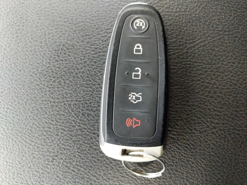 2017 Ford Flex - Keys