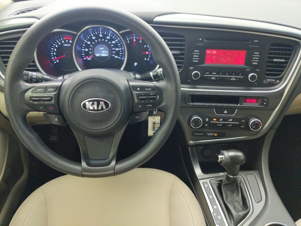 2015 Kia Optima - Driver Dash