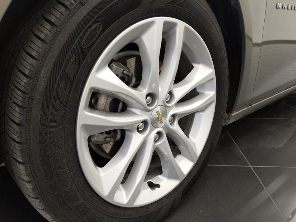 2017 Chevrolet Malibu - Wheel