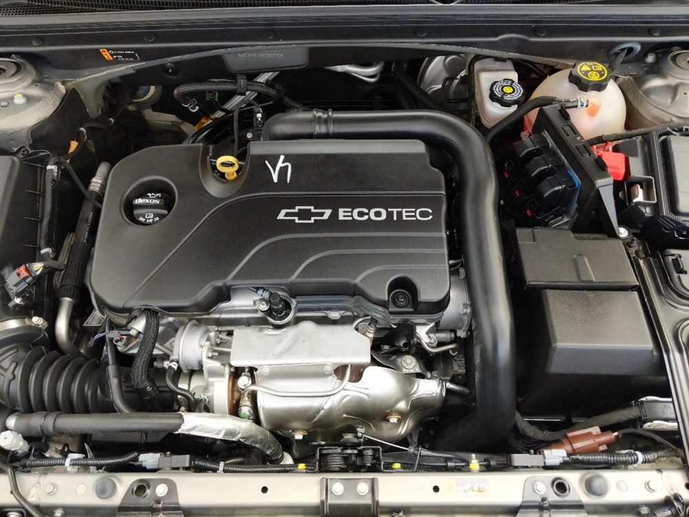 2017 Chevrolet Malibu - Engine