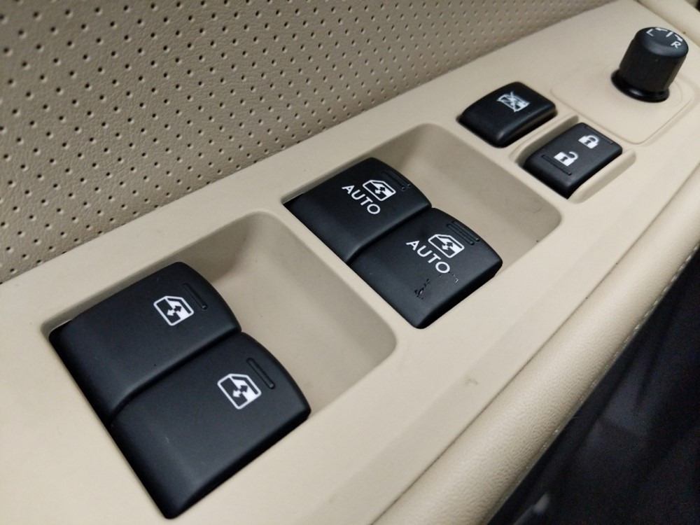 2016 Subaru Outback - Driver Power Windows/Lock Control
