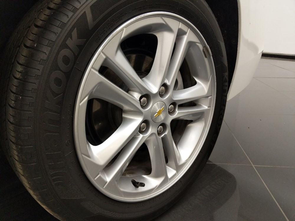 2017 Chevrolet Cruze - Wheel