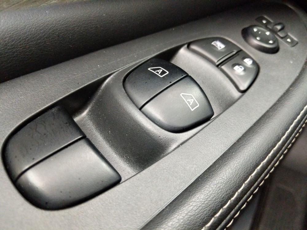 2017 Nissan Murano - Driver Power Windows/Lock Control