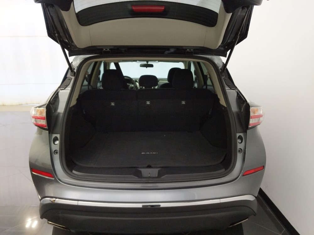 2017 Nissan Murano - Trunk