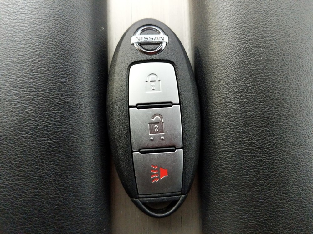 2017 Nissan Murano - Keys