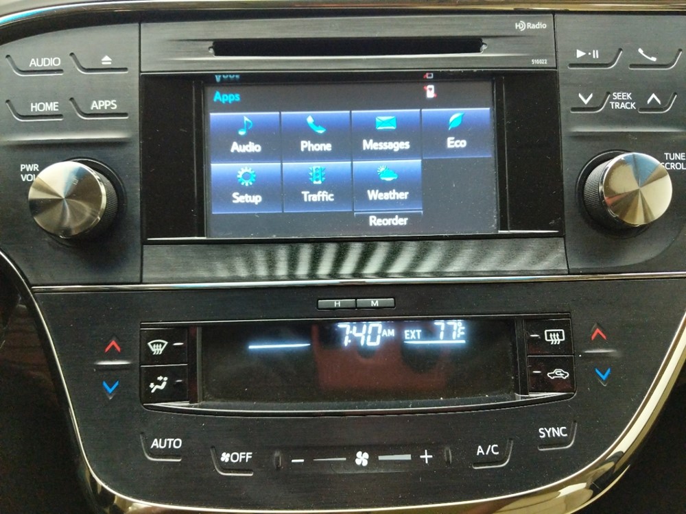 2015 Toyota Avalon - Stereo Package