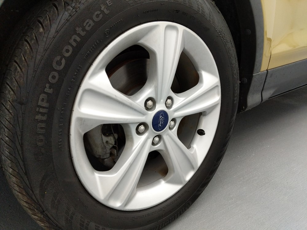 2014 Ford Escape - Wheel