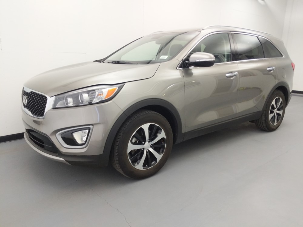 2016 Kia Sorento - Driver Front Side