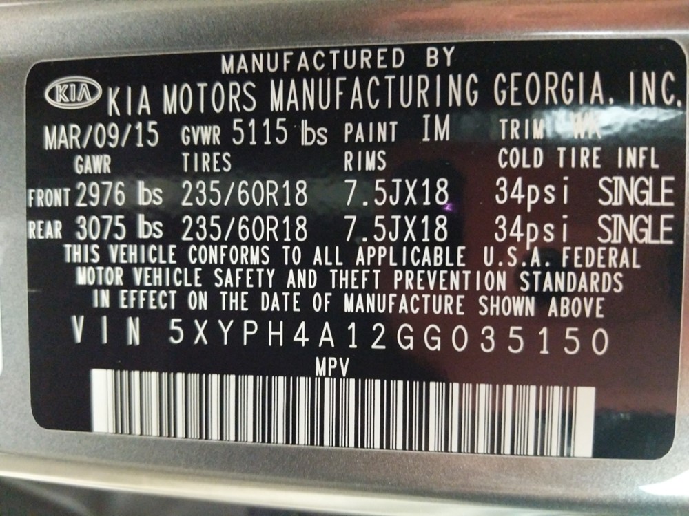 2016 Kia Sorento - VIN Plate