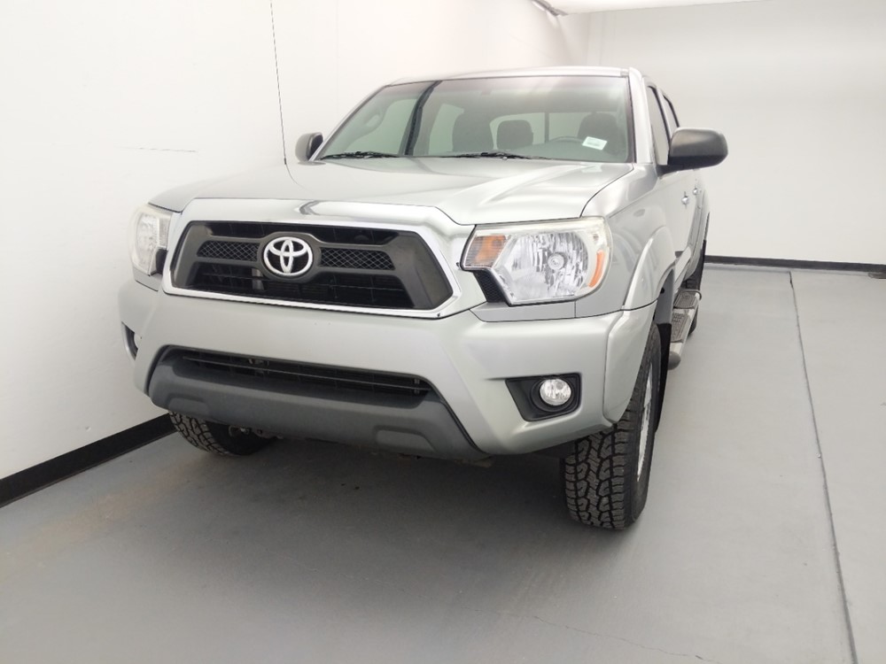 2015 Toyota Tacoma - Driver Front Hood