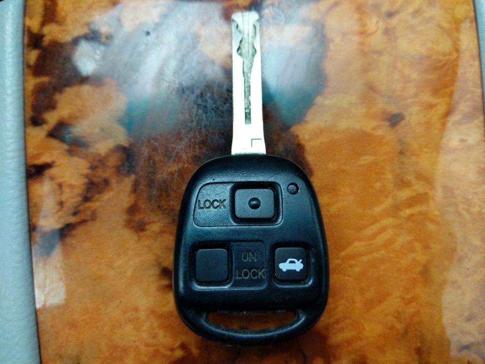 2009 Lexus RX 350 - Keys