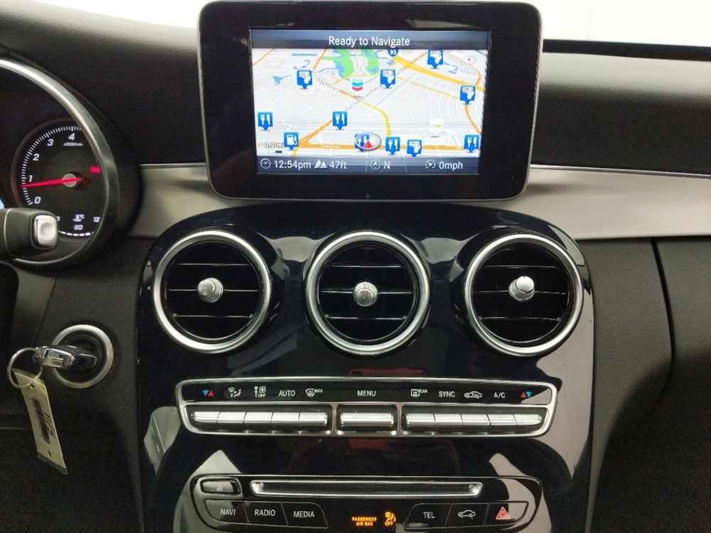 2016 Mercedes-Benz C300 - Stereo Package