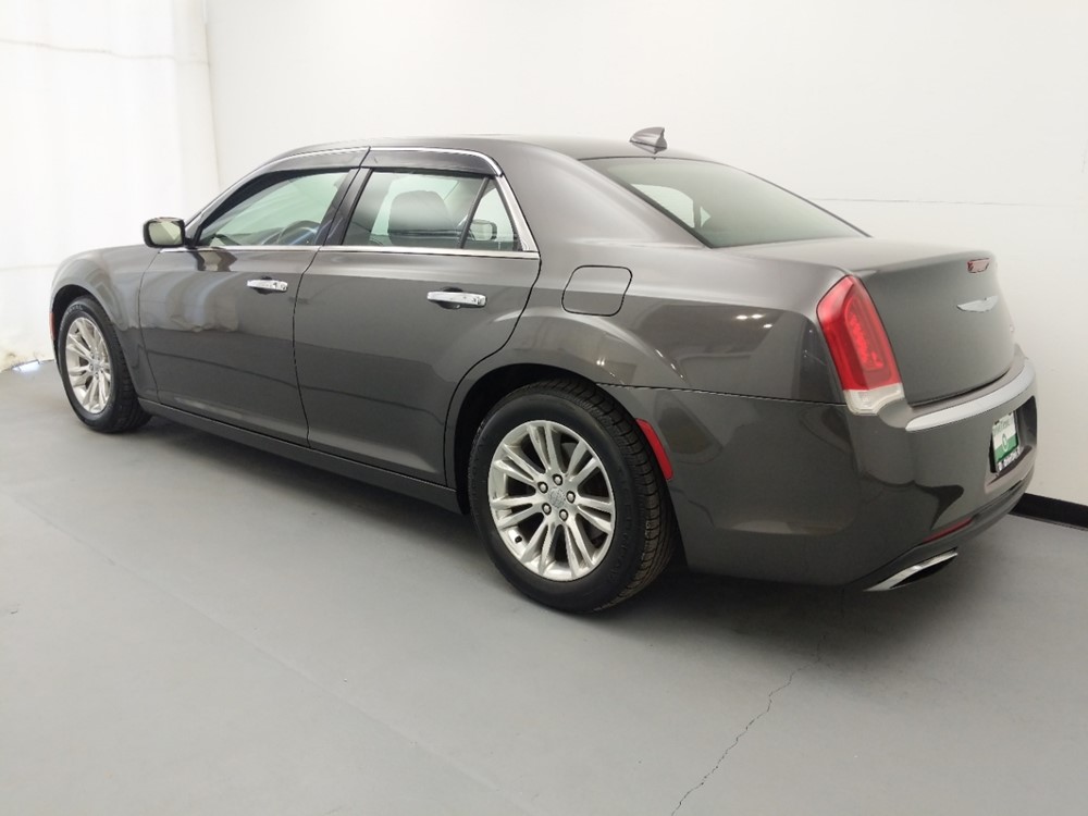 2016 Chrysler 300 - Driver Rear Side