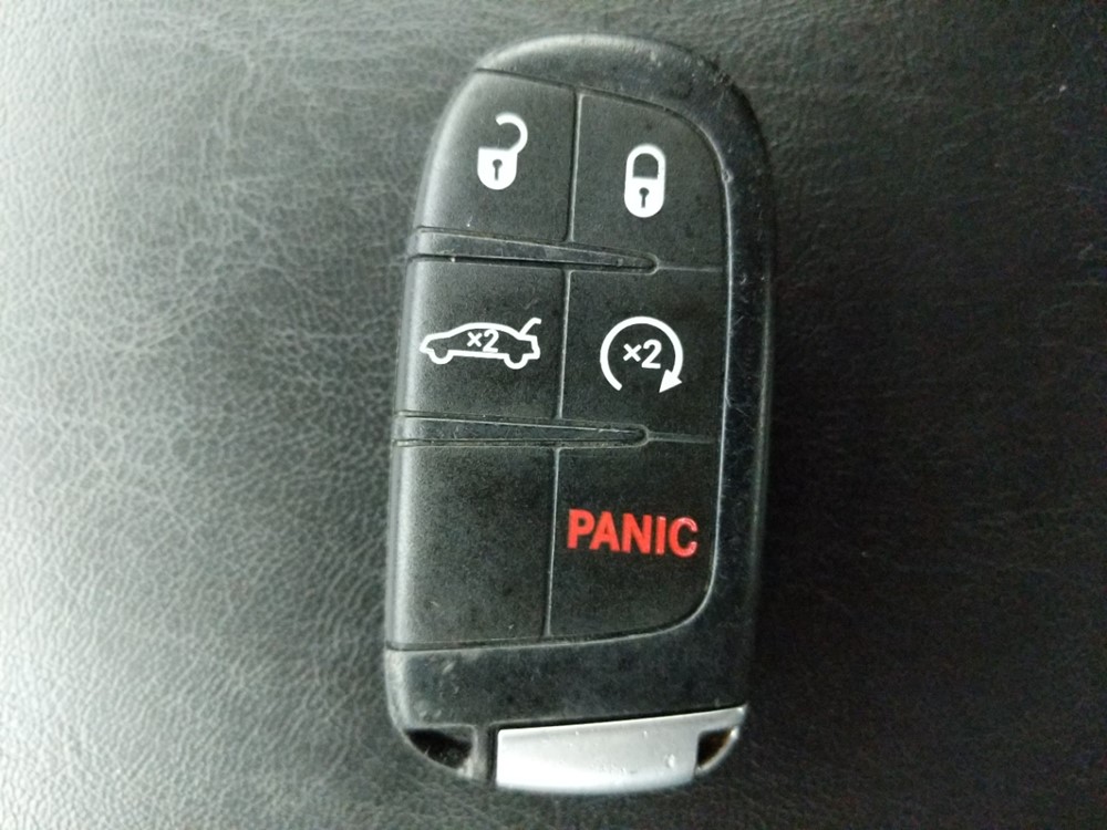 2016 Chrysler 300 - Keys