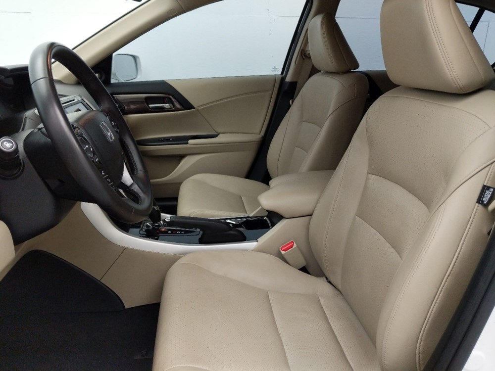 2016 Honda Accord - Driver Front Seat