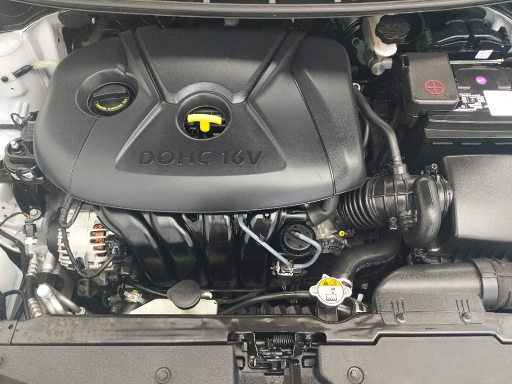 2016 Kia Forte - Engine