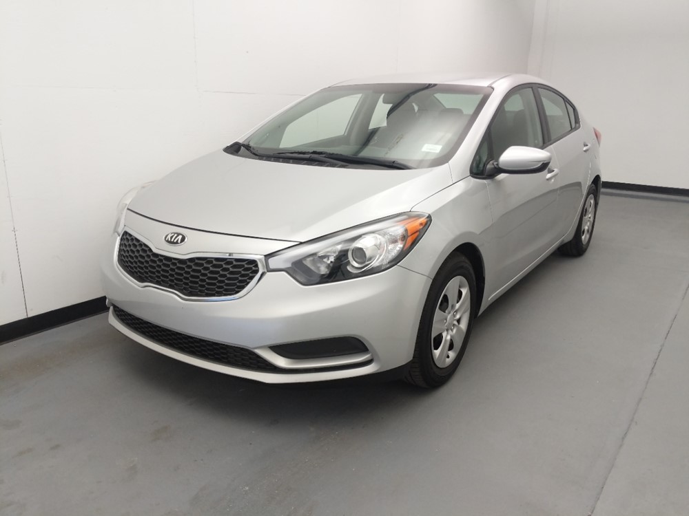 2016 Kia Forte - Driver Front Bumper
