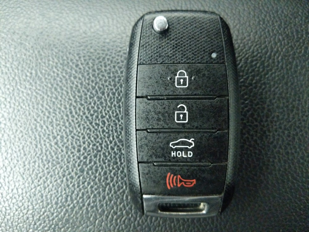 2016 Kia Forte - Keys