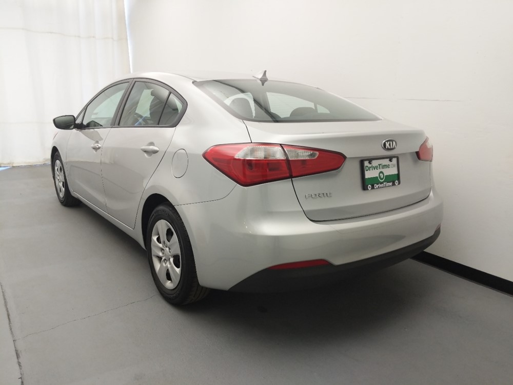 2016 Kia Forte - Driver Rear Bumper