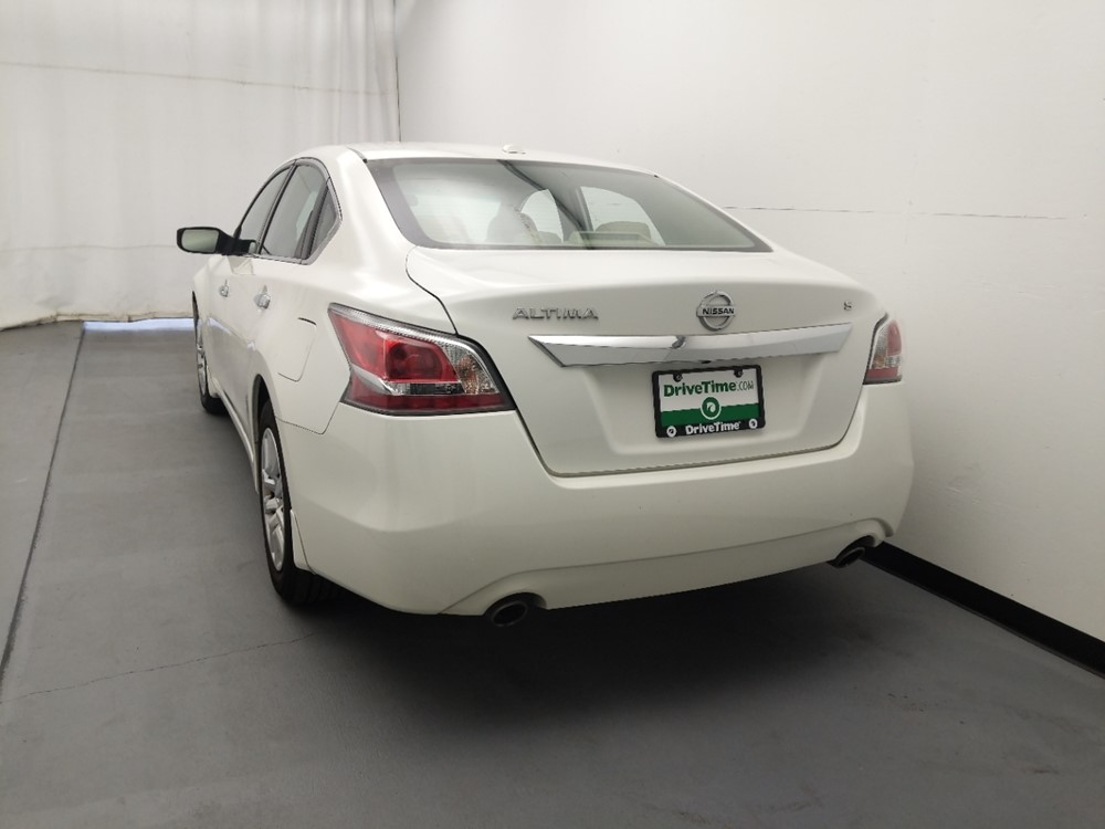2015 Nissan Altima - Driver Front Hood
