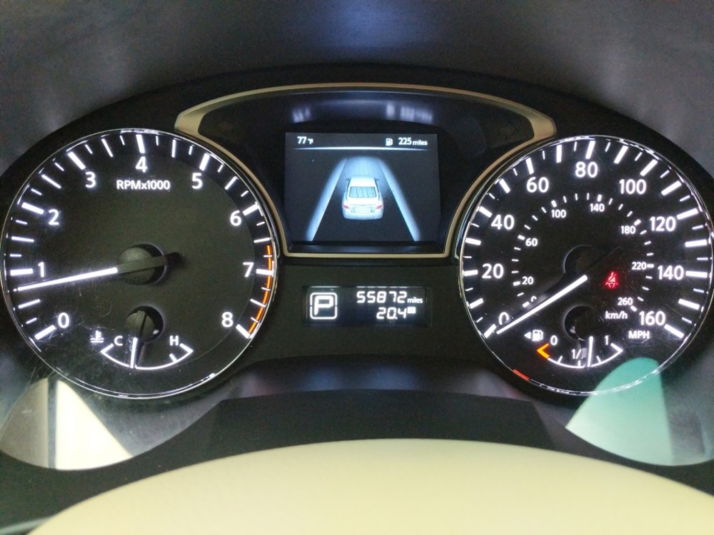 2015 Nissan Altima - Odometer Close Up